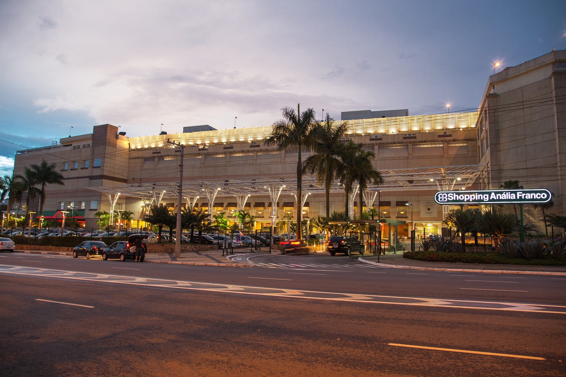 Shopping Anália Franco - Leste Online