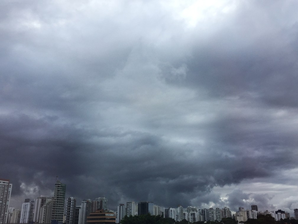 Frente Fria - Leste Online