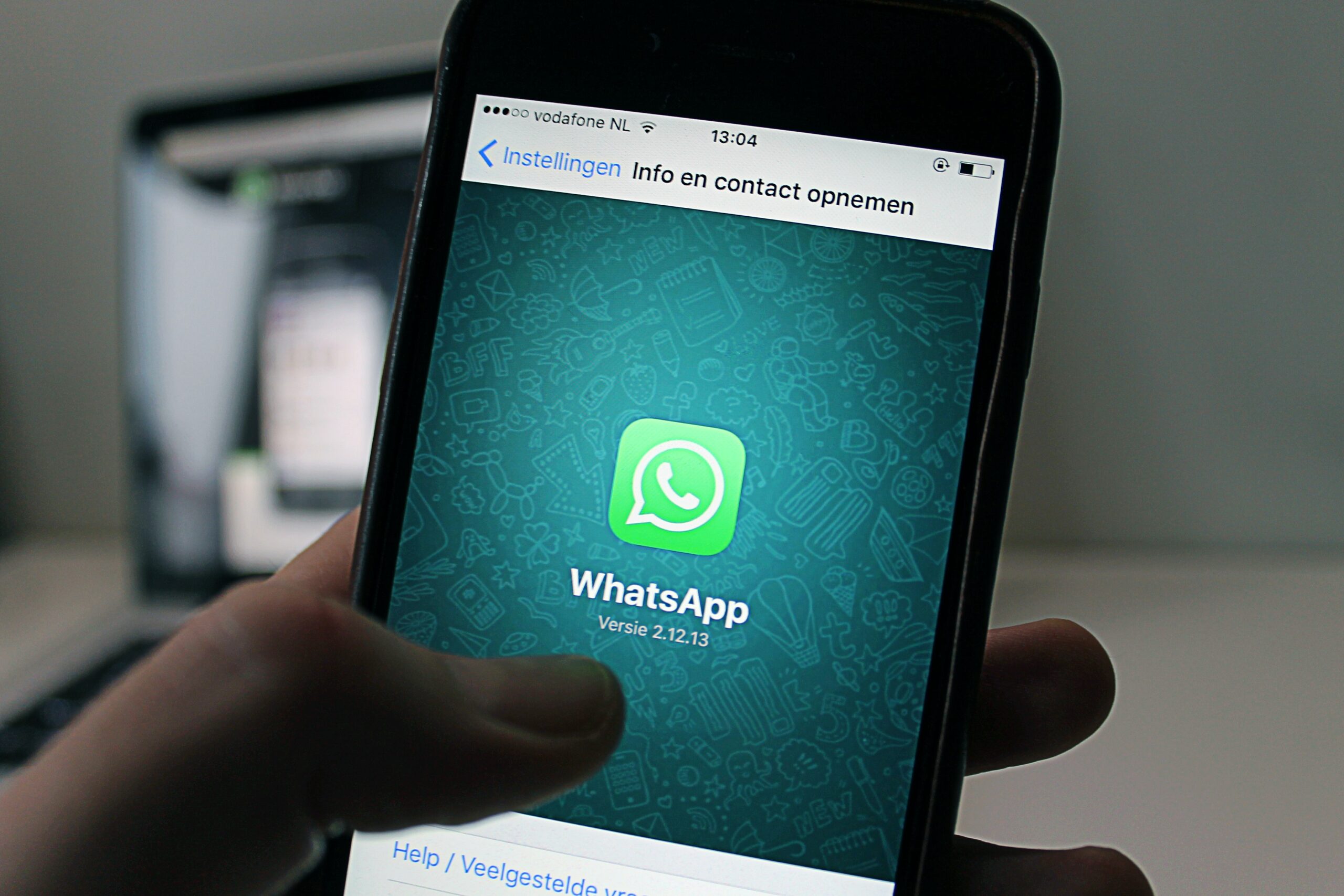 WhatsApp - Leste Online