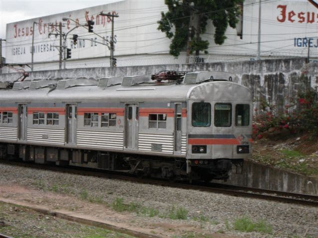 Trem Acidente - Leste Online