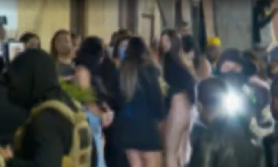 Balada clandestina - Leste Online