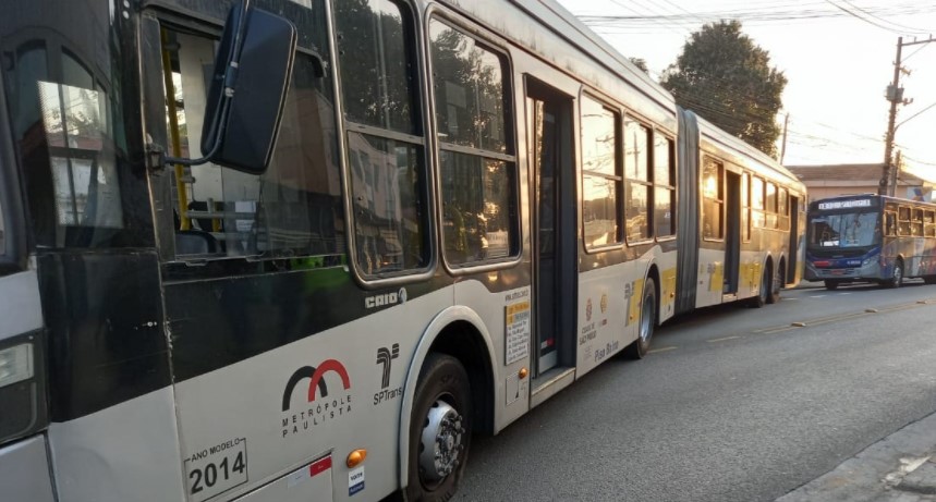Ônibus - Leste Online