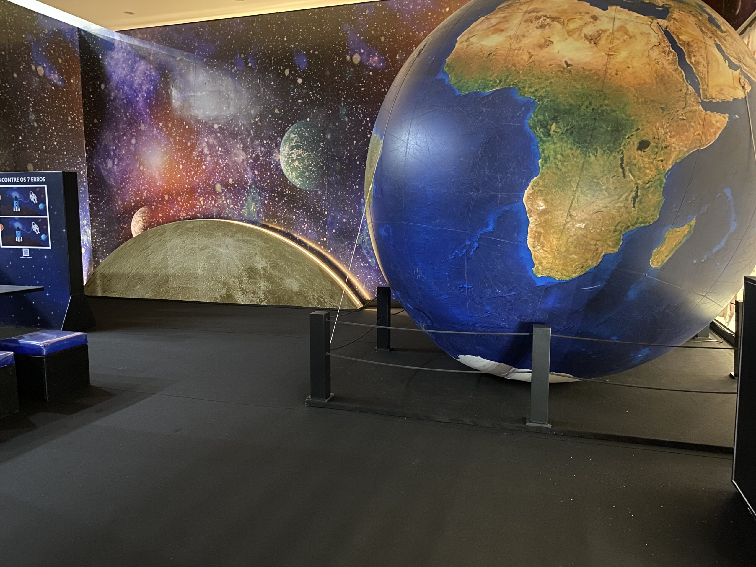 Exposição O Universo - Leste Online
