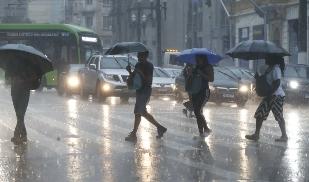 Chuva em SP — Leste Online